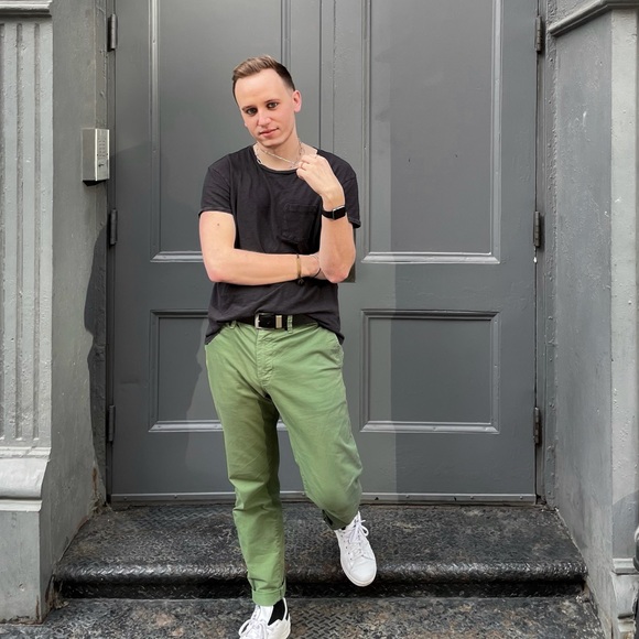 Meet Your Posher, Parker! - Picture 3 of 5